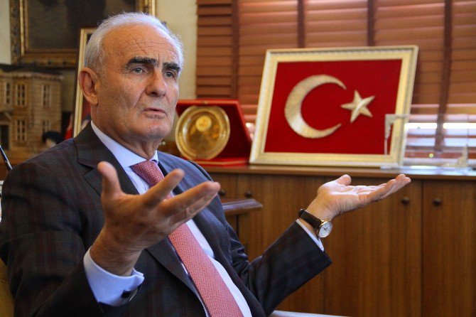 Başkan Yılmaz: “Hukuk Fakültesi’nin Merkeze Taşınması Son Derece Yanlış Olur”