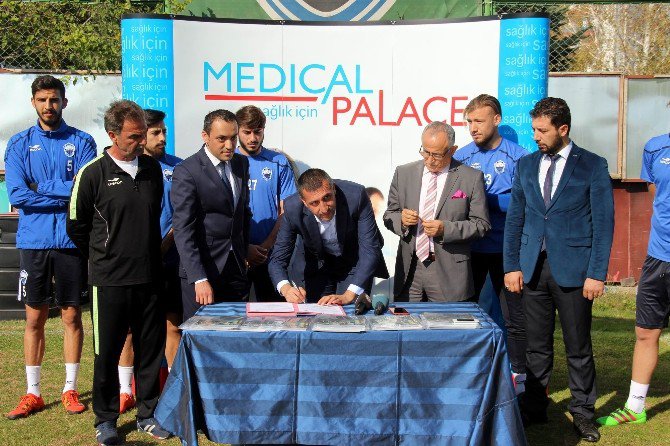 Medical Palace Hastanesi Kayseri Erciyesspor’a Sağlık Sponsoru Oldu