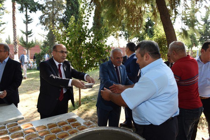 Vali Demirtaş, “Aşure Günü” Etkinliğine Katıldı