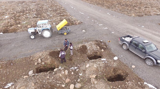 Erzurum’da Kış Öncesi Toplu Mezarlıklar Kazılmaya Başlandı