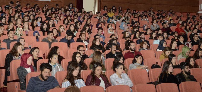 Esogü Sağlık Bilimleri Fakültesi Öğrencilerine Temel İş Güvenliği Eğitimi Verildi