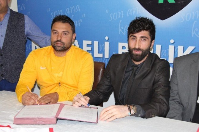 Kocaeli Birlikspor, Fatih Akyel İle 1 Yıl Sözleşme İmzaladı