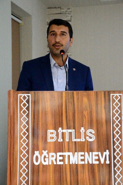 Bitlis’te Aliya İzzetbegoviç Anıldı