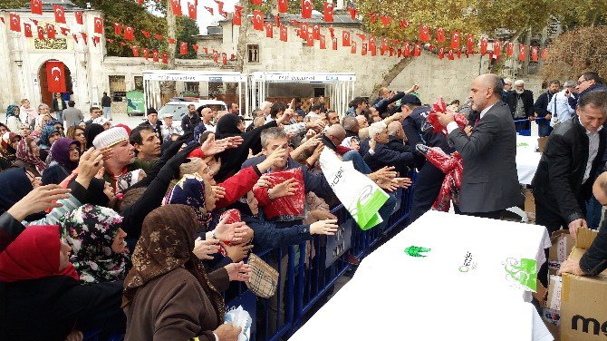 Samsun Tanıtım Günleri’nin Lansmanında 500 Kişilik Spor Malzemesi Dağıtıldı