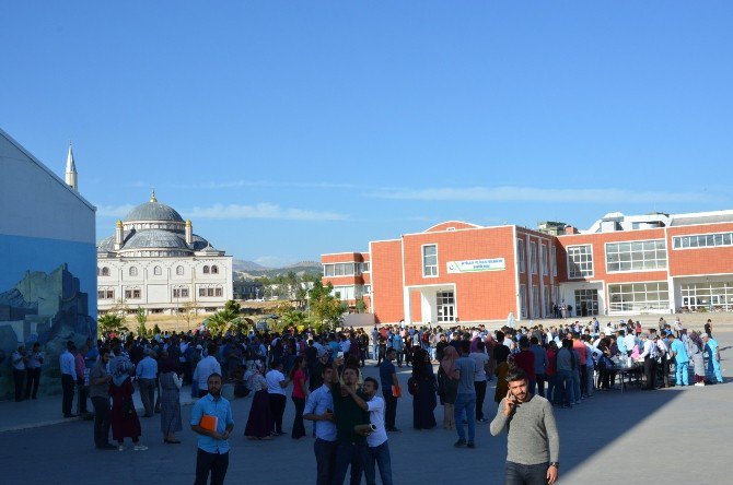 Üniversitede Aşure Günü Programı Düzenlendi