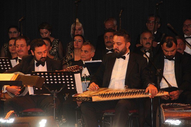 Ankara Devlet Türk Müziği Korosu Elazığ’da Konser Verdi