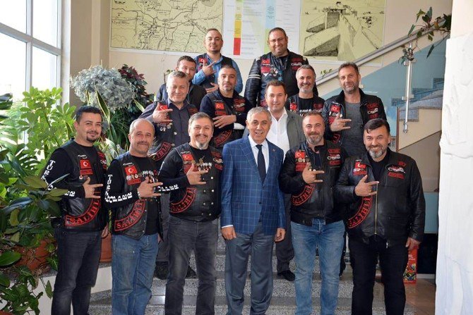 Salihli Türk Chopper Motosiklet Kulübü’nden Ziyaret Turu
