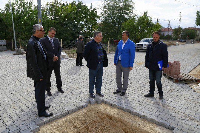 Kırklareli’nde Parke Taşı Döşeme Çalışmaları