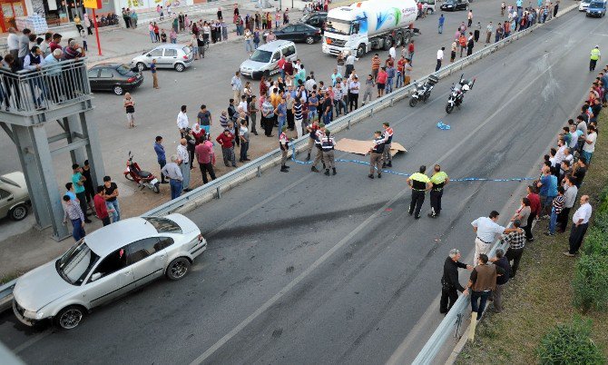 Otomobilin Çarptığı 12 Yaşındaki Çocuk Hayatını Kaybetti