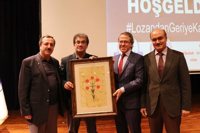 Saü’de “Lozan’dan Geriye Kalmayanlar” İsimli Konferans Gerçekleşti