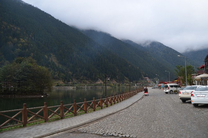 Uzungöl Sessizliğe Büründü