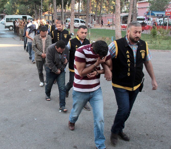 Babalı-kızlı Çete, Fuhuş İçin "Çağrı Merkezi" Kurmuş