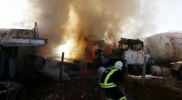 Adıyaman’da Araçlar Küle Döndü