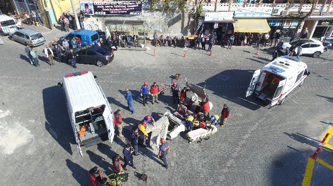 Demirci’ye Tam Donanımlı Arama Kurtarma Aracı