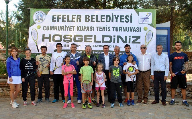 Efeler Belediyesi Cumhuriyet Kupası Tenis Turnuvası Başladı