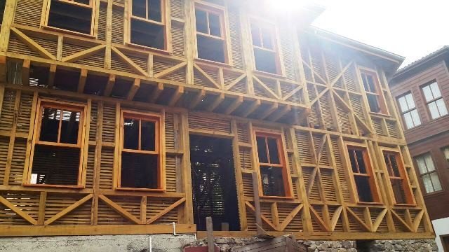 Kapanca Sokak’ta Restorasyon Çalışmaları Sürüyor