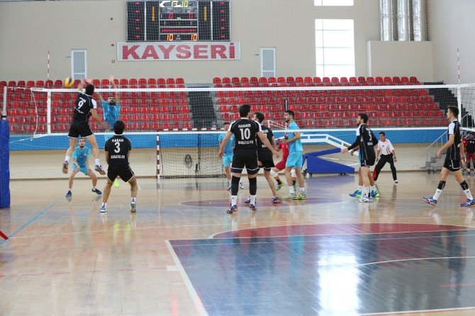 Melikgazi Belediyespor, 68 Aksaray Belediyespor’a Set Vermedi