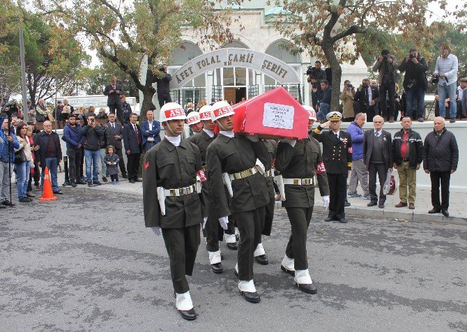 Kore Gazisi Ve Gazeteci Altemur Kılıç Son Yolculuğuna Uğurlandı