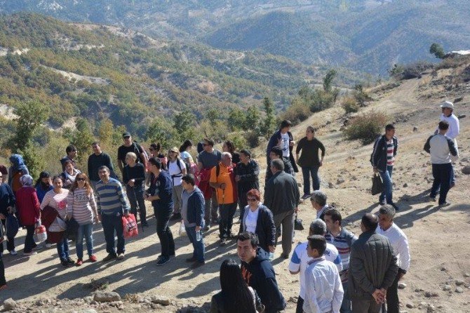 Selendili Doğaseverlerden 1514 Metre Tırmanış