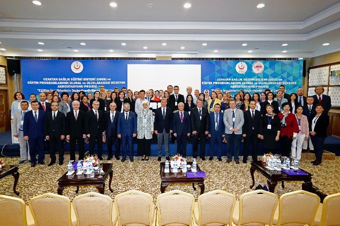 Sağlık Bakanlığı Ve Anadolu Üniversitesi Uzaktan Eğitim Çalıştayı’nda Bir Araya Geldi