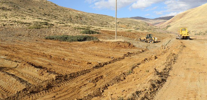 Büyükşehir Kırsaldaki Yolları Kışa Hazırlıyor