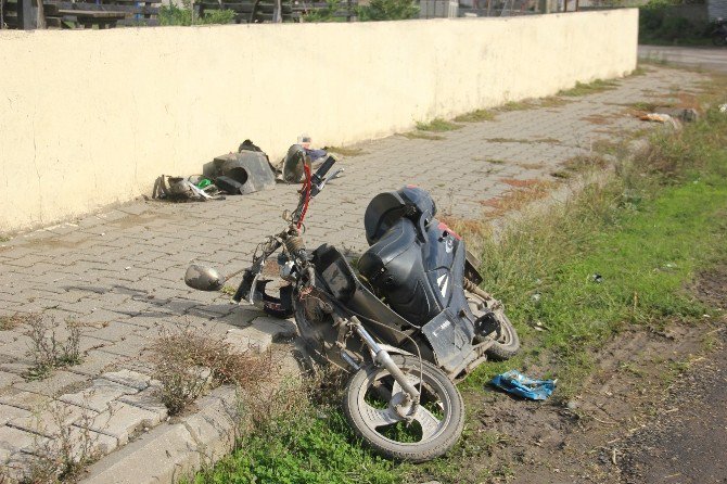 Dolmuş İle Elektrikli Bisiklet Çarpıştı: 1 Ölü