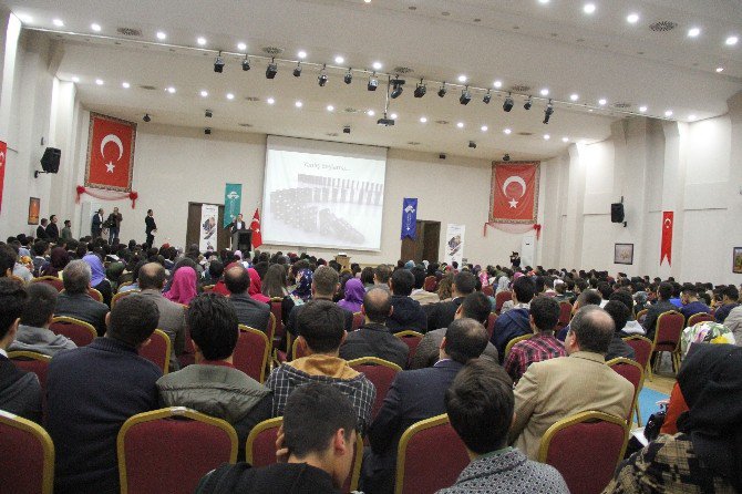 Hkü Doğu-batı Ayrımı Gözetmeden Seminerlerini Sürdürüyor