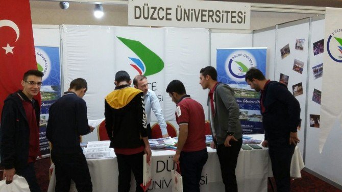 Dü Malatya’da Yüksek Öğretim Günleri Tanıtım Fuarına Katıldı