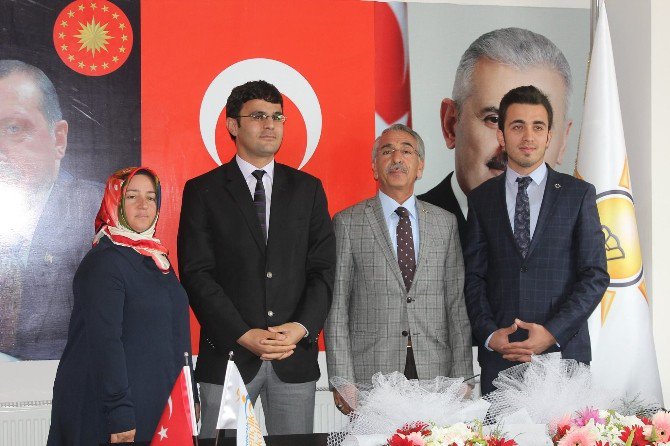 Ak Parti Erzincan Gençlik Kolları Başkanlığında Görev Değişimi