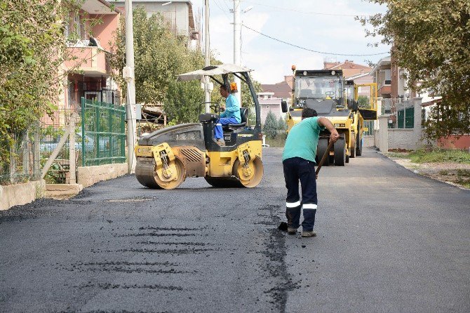 Ataevler Mahallesi Asfaltlanıyor