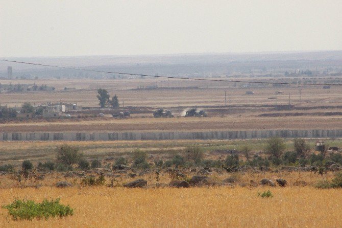 Deaş’ın Kontrolündeki El Bab İlçesine Tank Sevki Sürüyor