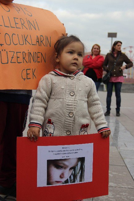 Çocuk İstismarına Ve Kadına Yönelik Şiddete Karşı Basın Açıklaması Yaptılar