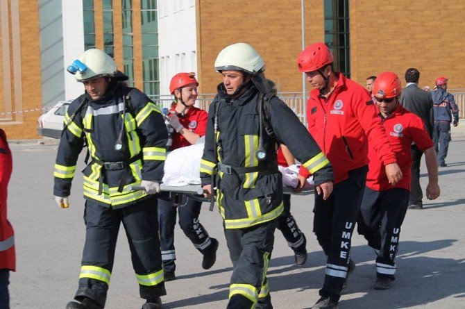 Karaman Devlet Hastanesi’nde Afet Ve Olağan Dışı Durumlara Karşı Tatbikat Yapıldı