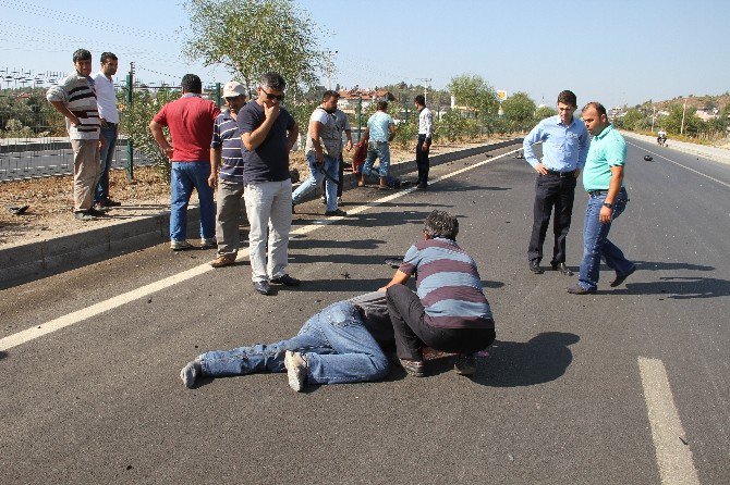 Fethiye’de Kaza Sonarsı Halk Yolu Trafiğe Kapattı