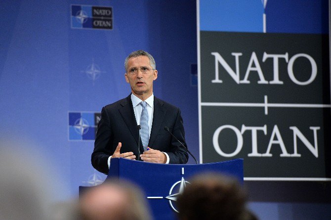 Stoltenberg: “Türkiye Darbe Girişiminde Bulunanları Yargılama Hakkına Sahip”