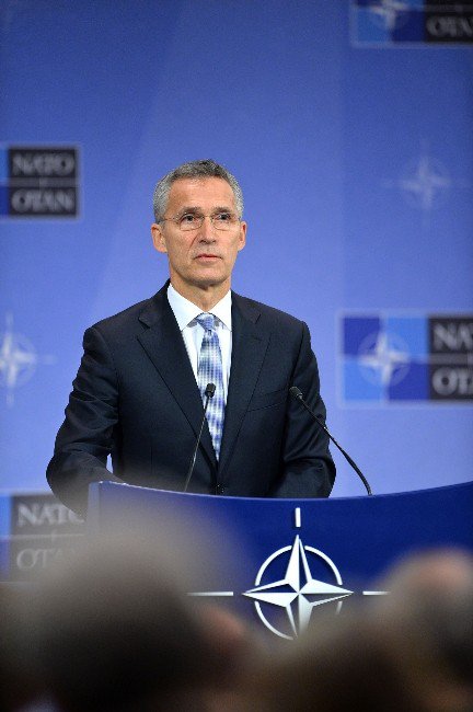 Stoltenberg: “Türkiye Darbe Girişiminde Bulunanları Yargılama Hakkına Sahip”