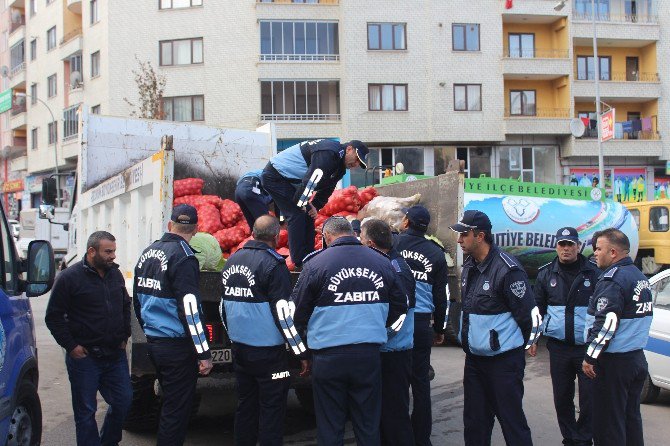 Büyükşehir’in Zabıtaları Denetimlerini Artırdı