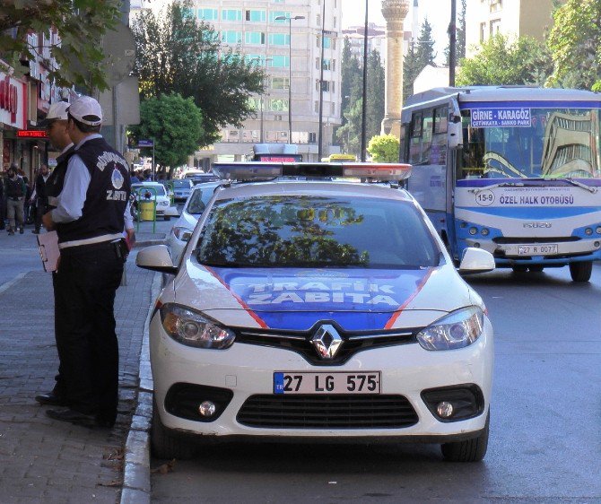 Halk Otobüsü Sürücülerine Kılık Kıyafet Denetimi