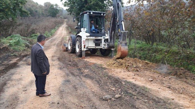 Akçakoca’nın Köylerinde İçme Suyu Çalışması Sürüyor