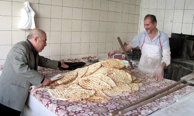 Araban’da Pide Ekmeğine Zam