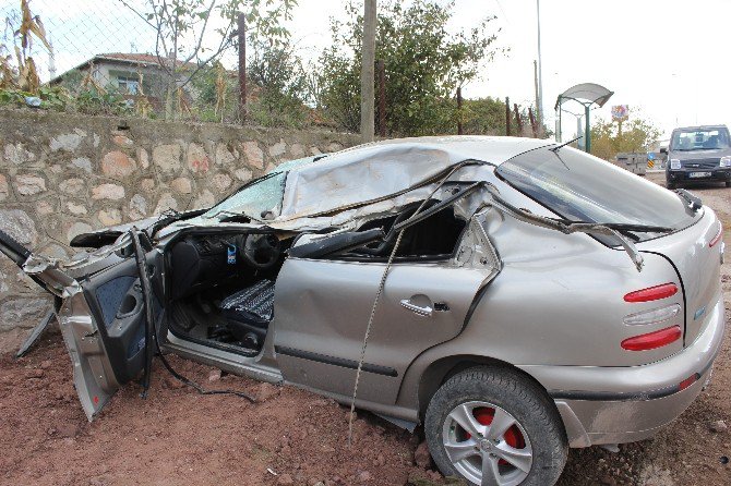 Anne Ve Oğul, Hurdaya Dönen Araçtan Sağ Çıktı