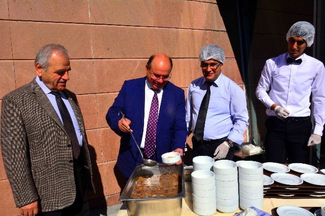 Vali Çiçek: 15 Temmuz Doğru Okunmalı