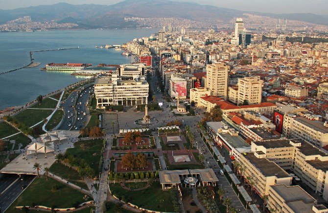 İzmir ’Sanayi Teşviki Fırsatını’ Kaçırmamalı Uyarısı