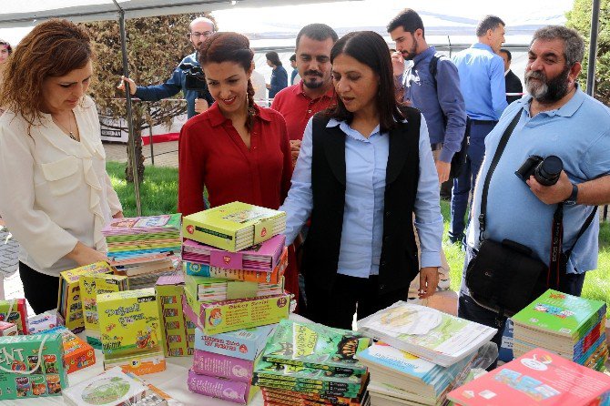 Akdeniz Kitap Günleri Başladı