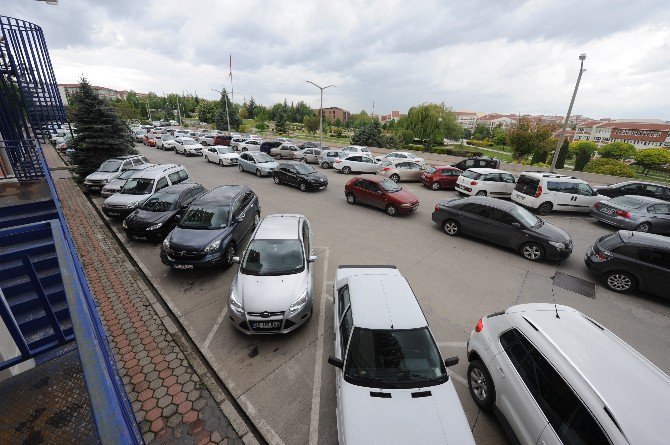 Anadolu Üniversitesi’nde Otopark Sorunu Ortadan Kalkıyor