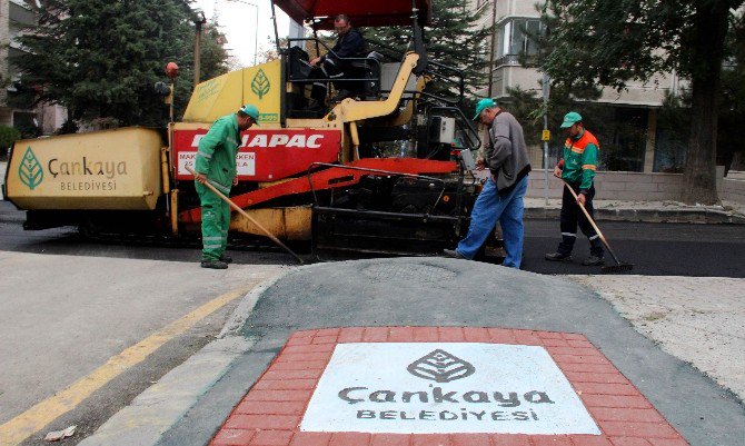 Çankaya’da Asfalt Sezonu Bitmiyor