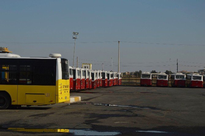 Diyarbakır’da Belediye Çalışanları İş Bıraktı, Vatandaşlar Mağdur Oldu