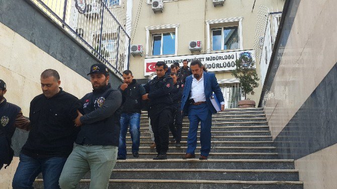 Çalınan Ruhsatlı Silahın Peşinden Giden Polis, Hırsızlık Şebekesini Çökertti