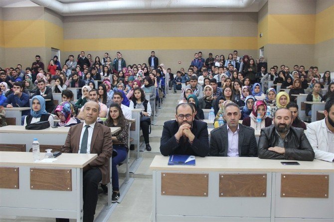 Başsavcı Sönmez’den “Türkiye’de Hukuk” Semineri