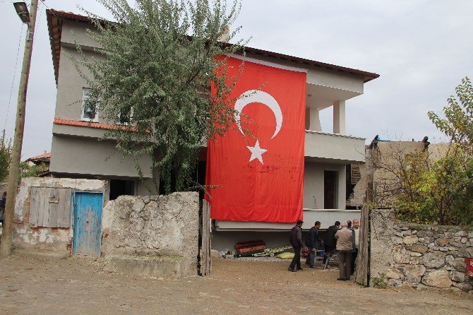 Samsun’a Şehit Ateşi Düştü